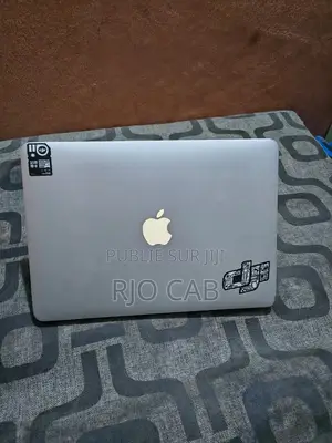 Ordinateur portable Pomme MacBook Air 4GB Intel Core i5 SSD 128GB