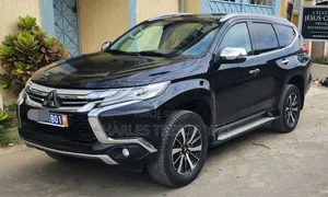 Mitsubishi Pajero V80 3.5 V6 GL/GLS 2020 Noir