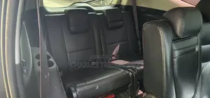 Mitsubishi Pajero V80 3.5 V6 GL/GLS 2020 Noir