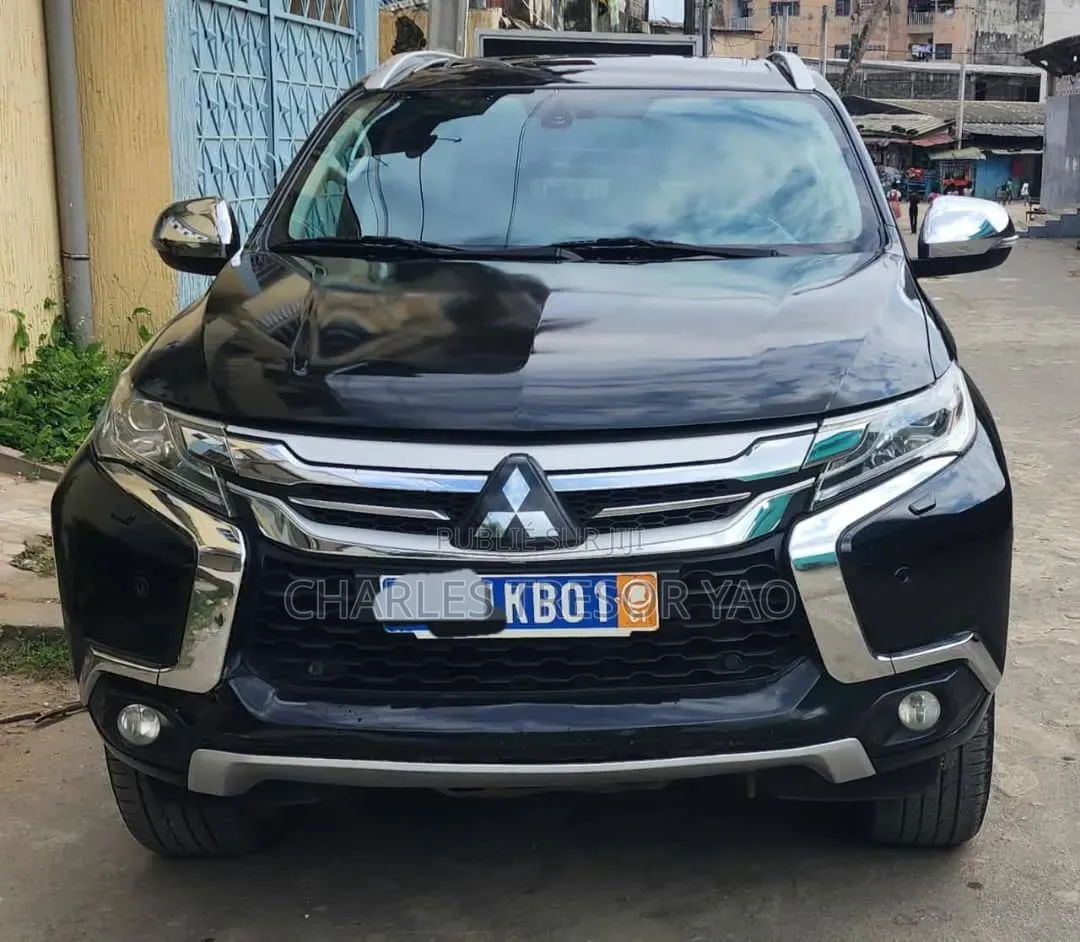 Mitsubishi Pajero V80 3.5 V6 GL/GLS 2020 Noir