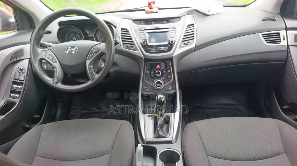 Hyundai Elantra 2017 Rouge