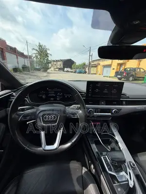Audi A5 2021 Noir
