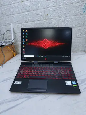 Ordinateur portable HP Omen 15 16GB Intel Core i5 SSD 512GB