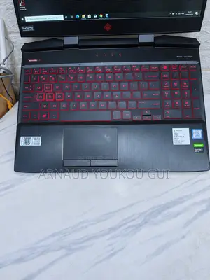 Ordinateur portable HP Omen 15 16GB Intel Core i5 SSD 512GB