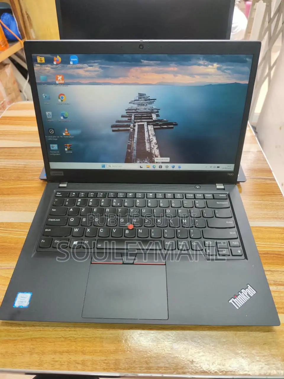 Ordinateur portable Lenovo ThinkPad T490s 8GB Intel Core i5 SSD 256GB