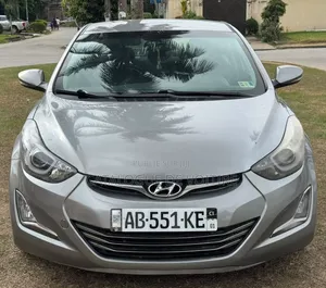 Hyundai Elantra 2016 Gris
