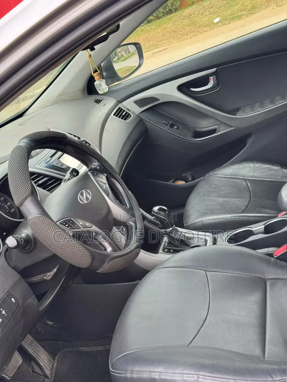 Hyundai Elantra 2016 Gris