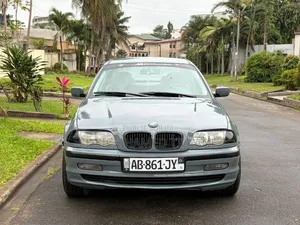 BMW 3 Series 2003 Gris