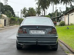 BMW 3 Series 2003 Gris