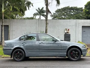 BMW 3 Series 2003 Gris