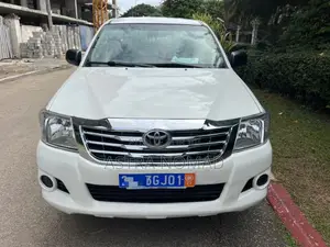 Toyota Hilux 2014 Blanc