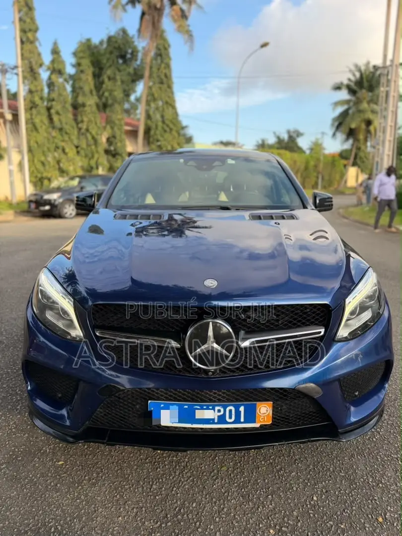 Mercedes-Benz GLE-Class 2017 Bleu