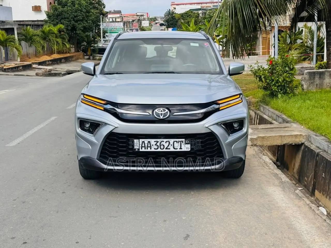 Nouveau Toyota Urban Cruiser 2025 Gris