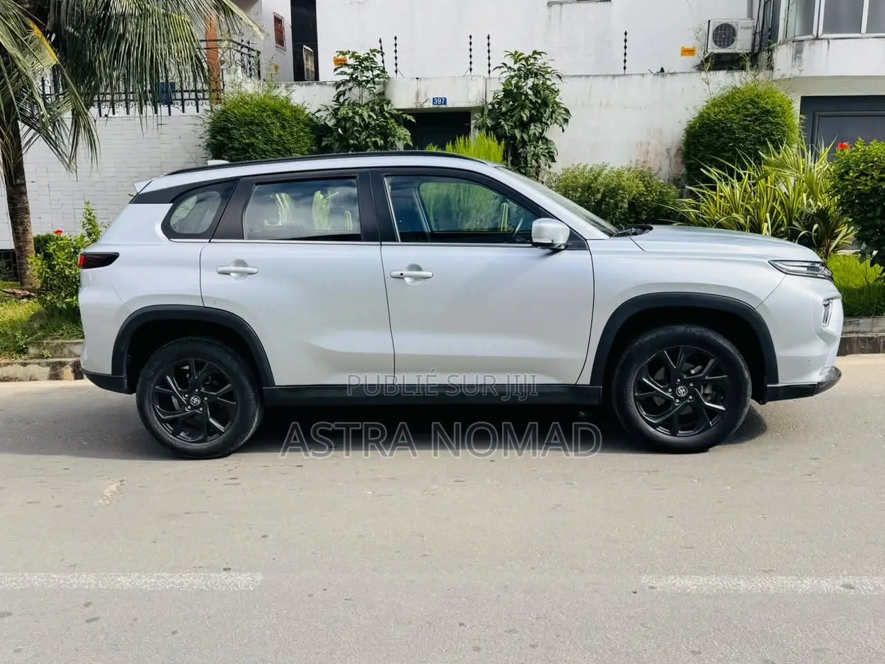 Nouveau Toyota Urban Cruiser 2025 Gris