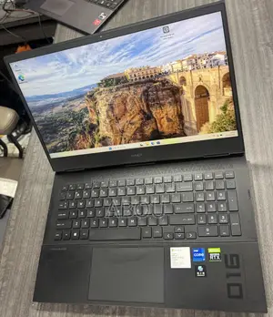 Ordinateur portable HP Omen 16 16GB Intel Core i7 SSD 512GB