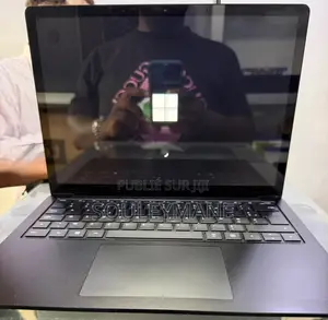 Microsoft Surface Laptop 4 16GB AMD Ryzen 5 SSD 256GB