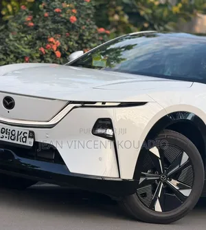 Nouveau Mazda CX-60 2025 Blanc