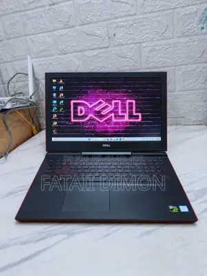 Nouveau Dell Precision 15 7550 16GB Intel Core i7 SSD 512GB