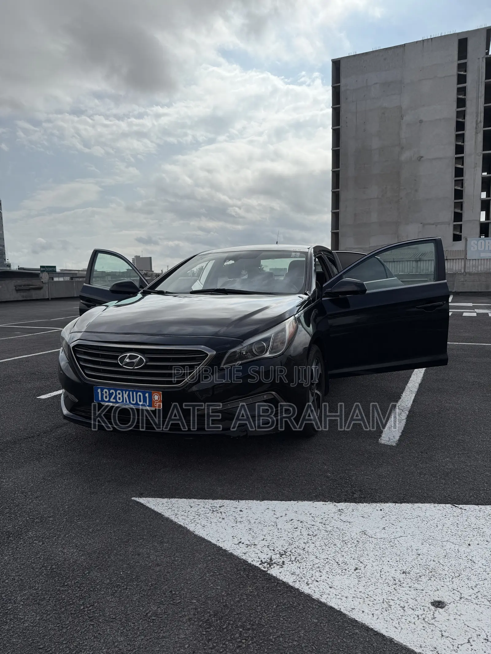 Hyundai Sonata Limited 2.0T Seban (2.0L 4cyl 6A) 2016 Noir