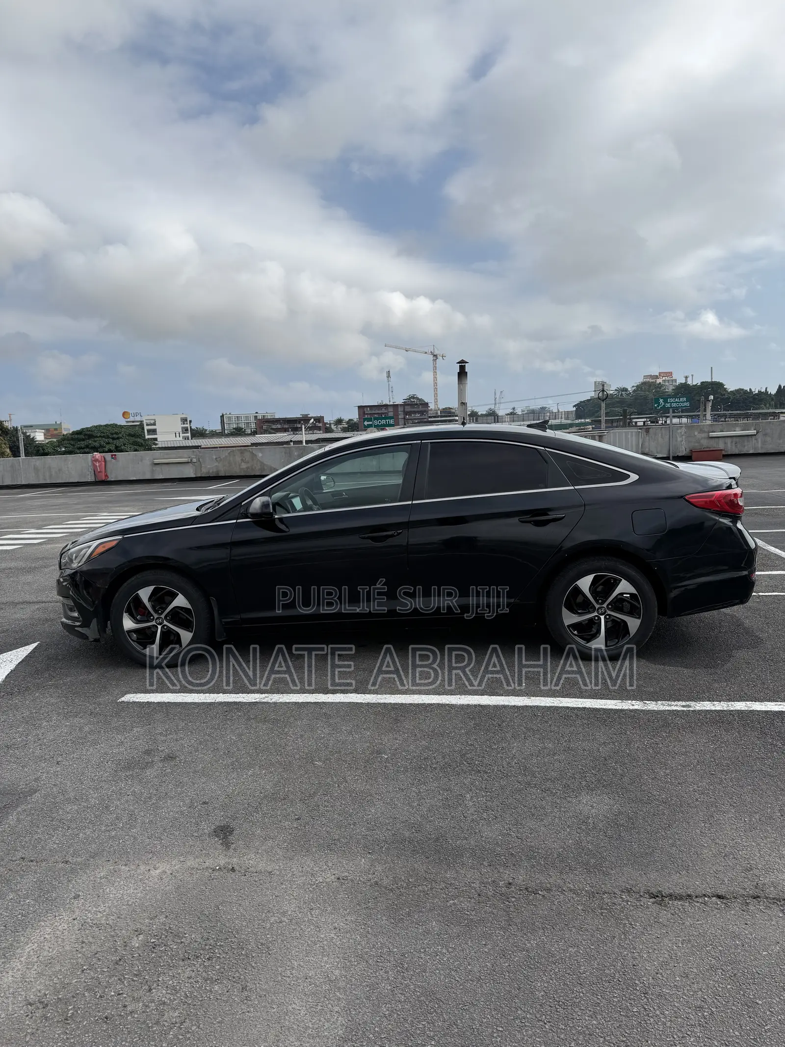 Hyundai Sonata Limited 2.0T Seban (2.0L 4cyl 6A) 2016 Noir