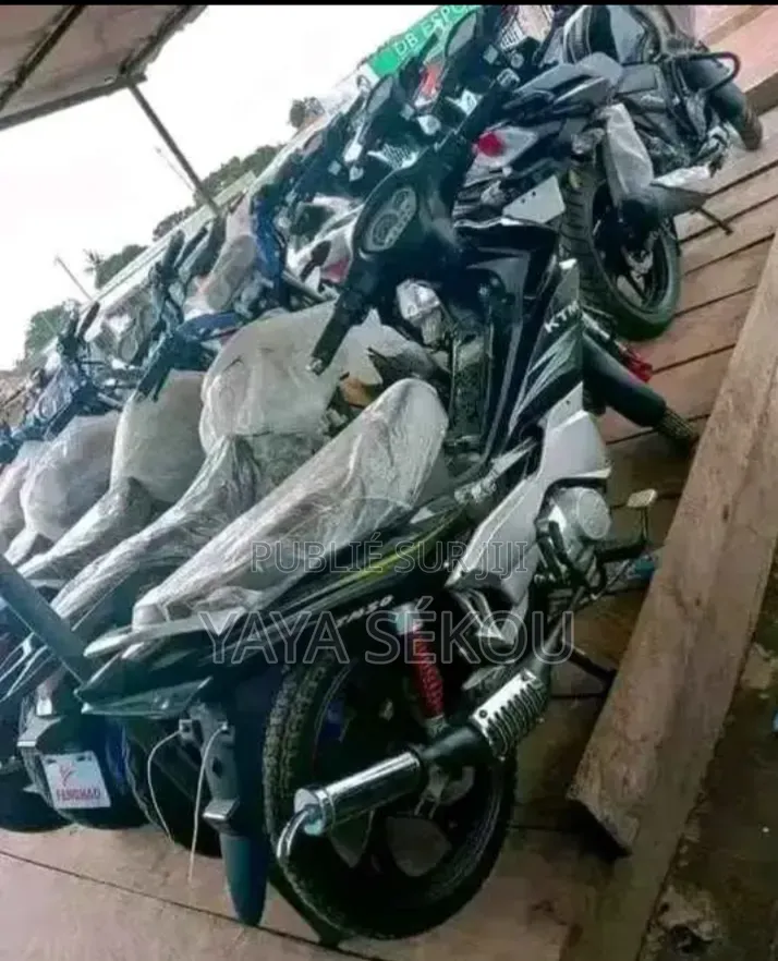 Nouveau KTM RC 125 2026 Noir