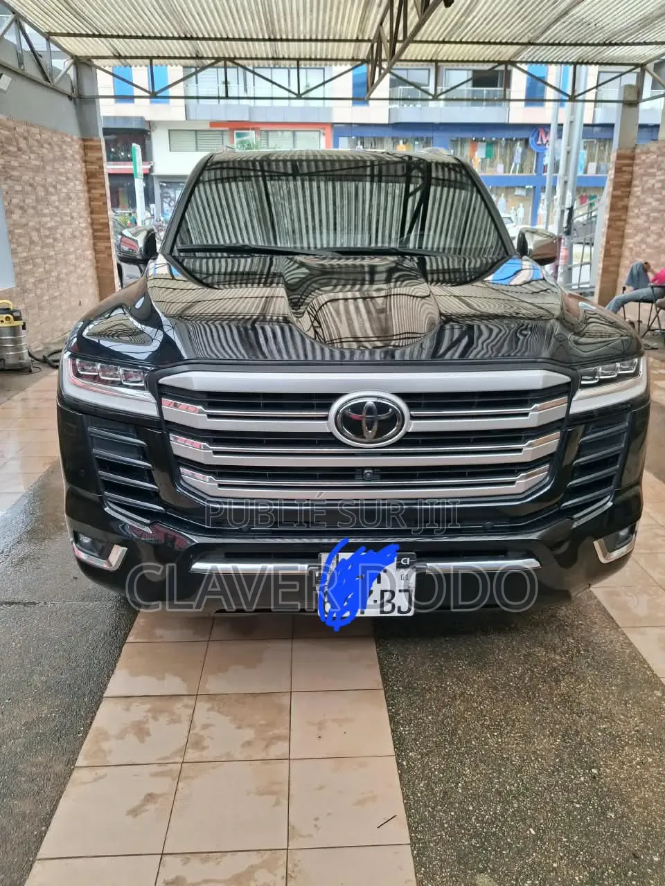 Toyota Land Cruiser 2023 Noir