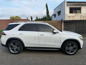 Mercedes-Benz GLE-Class 2022 Blanc