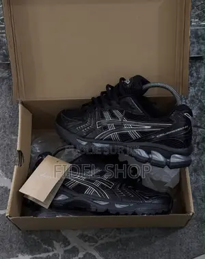 Asics Kayano 14 Black Silver
