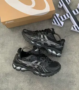 Asics Kayano 14 Black Silver