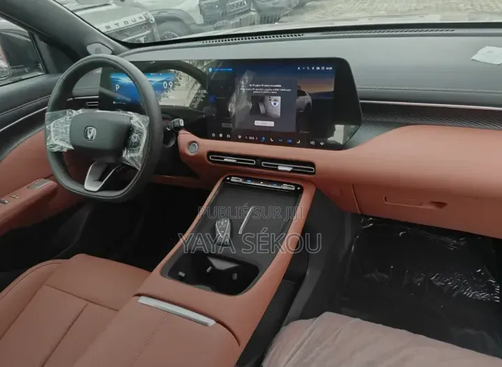 Nouveau Changan CS55 Plus 1.5 Petrol FWD 2025 Marron