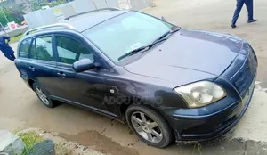 Toyota Avensis 1.8 Executive 2005 Gris