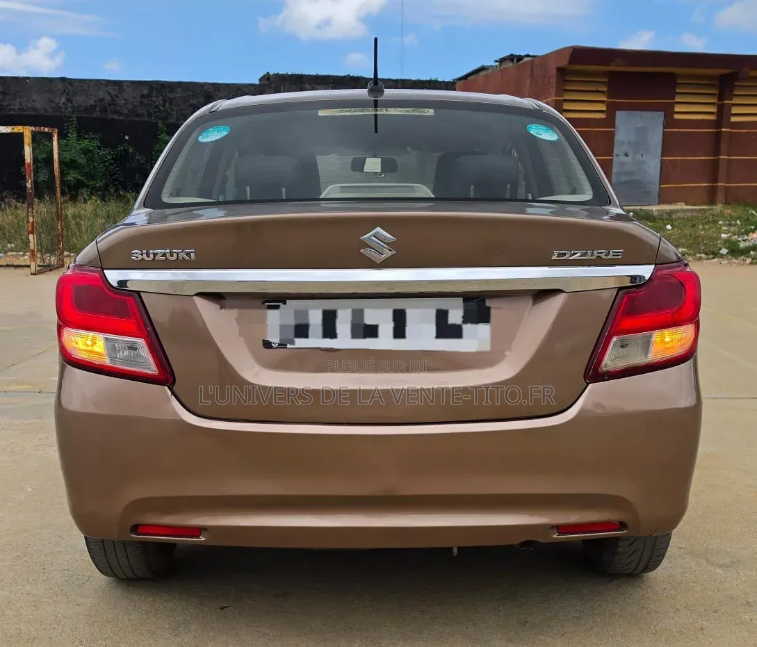 Suzuki Dzire 2024 Marron