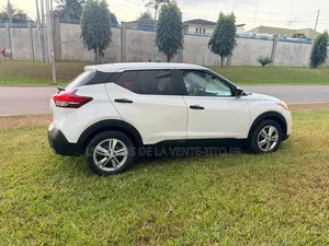 Nissan Kicks S 2020 Blanc