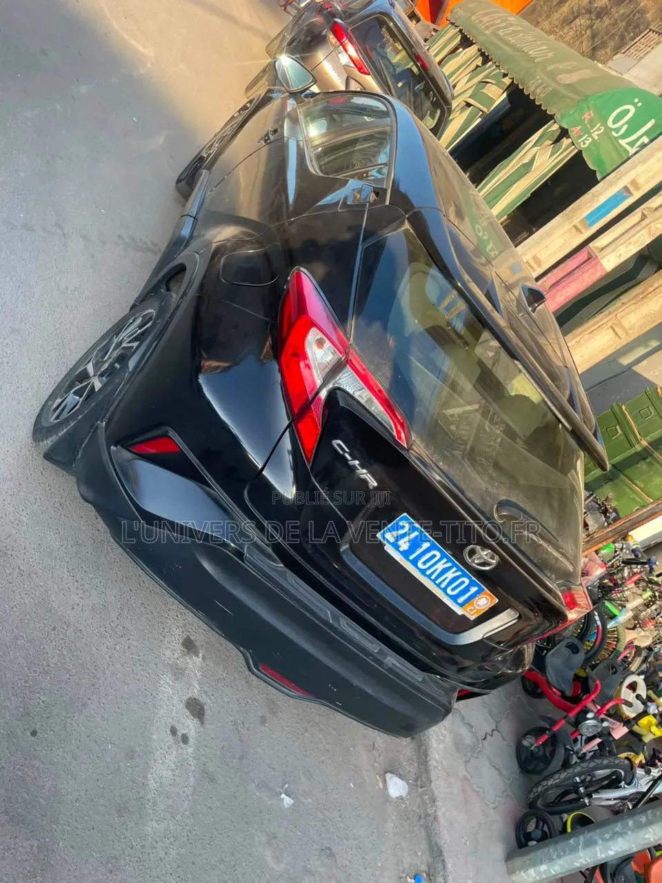Toyota C-HR XLE FWD Sport Utility (2.0L 4cyl 2AM) 2018 Noir