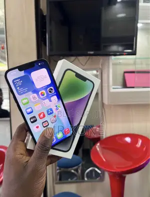 Nouveau Pomme iPhone 14 128 GB Noir