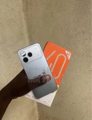 Nouveau Tecno Spark 40 128 GB Gris