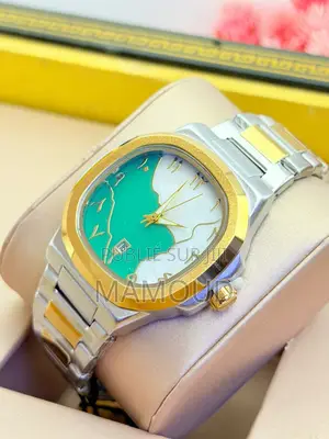Montre De Qualité Et De Luxe