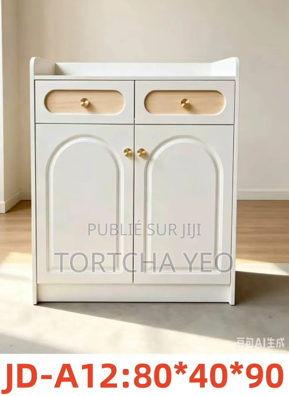  Buffet Blanc JD-A12 – Charme Intemporel, Style Irrésistible