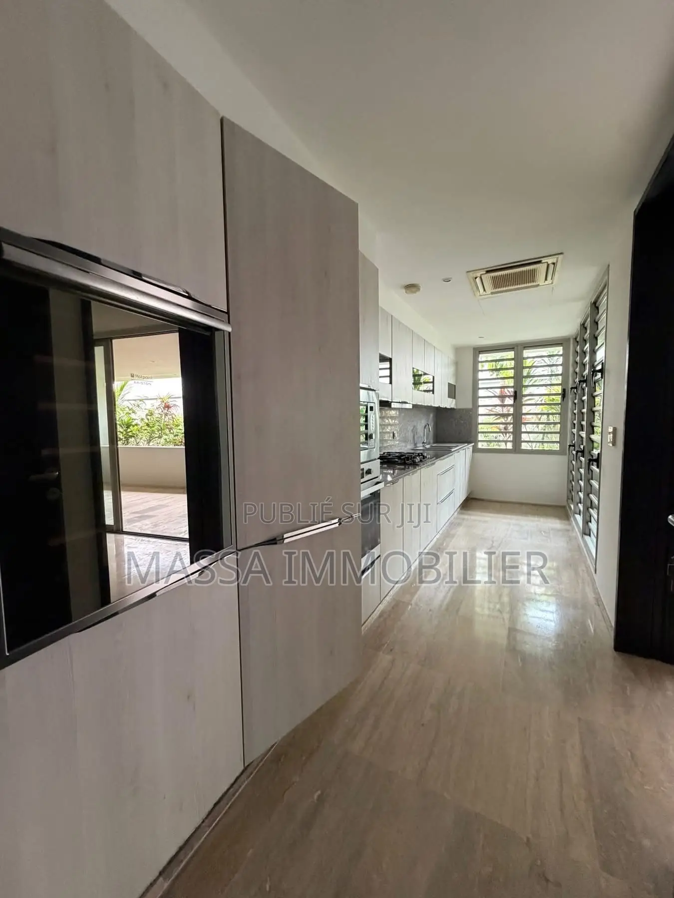 3chbre Appartement dans Massa Immobilier, Cocody à Louer