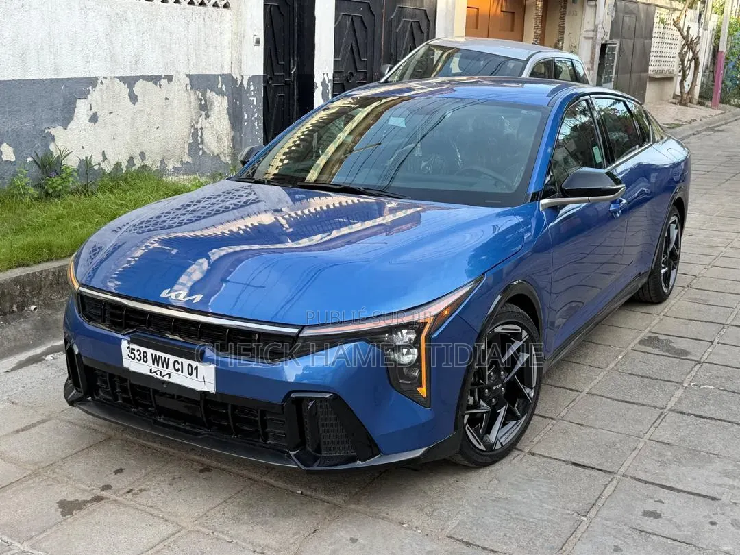 Kia K4 2025 Bleu
