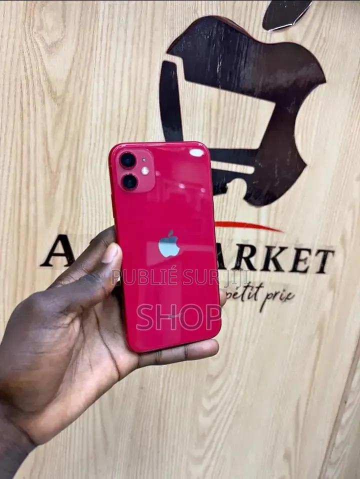Pomme iPhone 11 128 GB Rouge