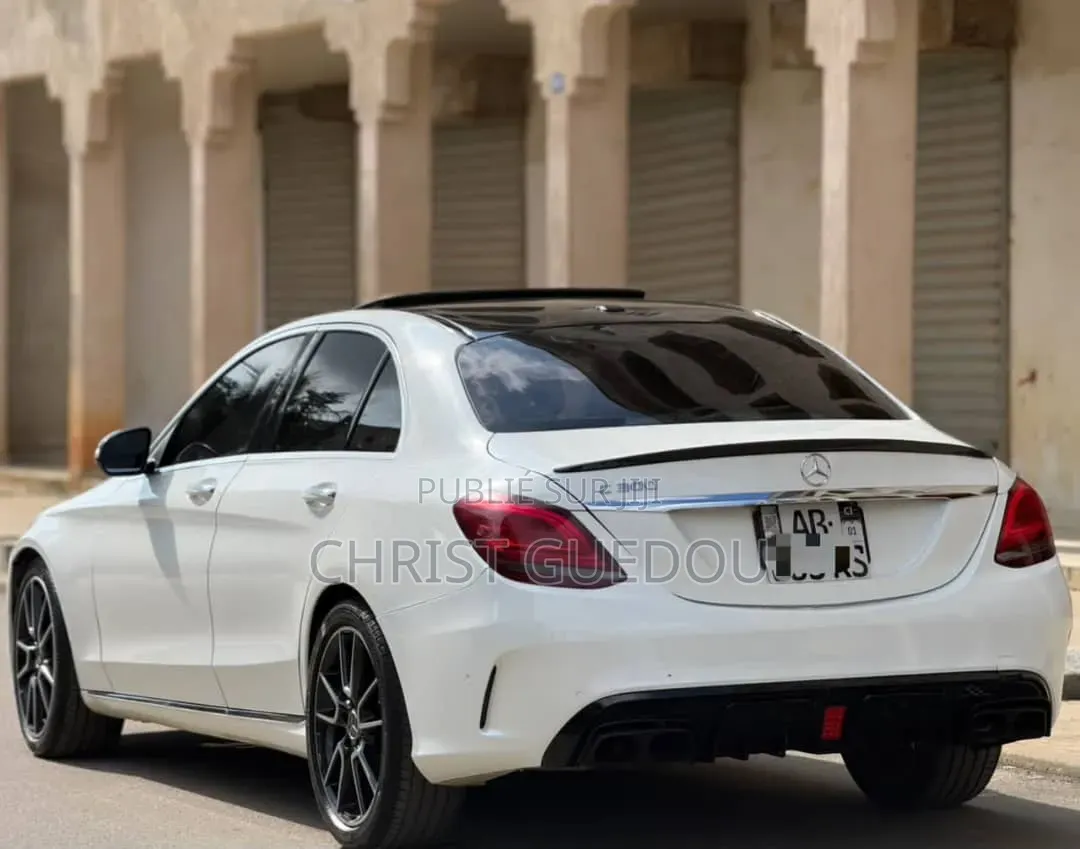 Mercedes-Benz C300 2020 Blanc
