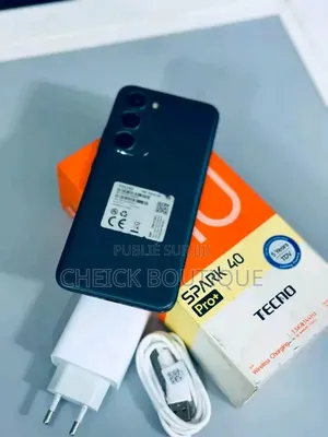 Nouveau Tecno Spark 40 Pro+ 256 GB Bleu