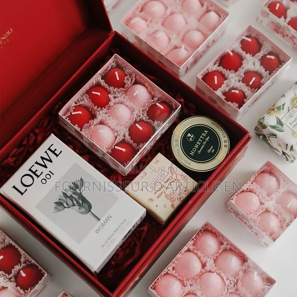 Bougies Parfumées À La Fraise.