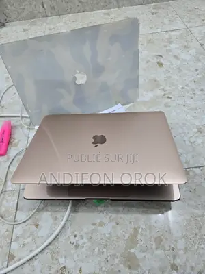 Ordinateur portable Pomme MacBook Air 2020 8GB Intel Core i5 SSD 512GB