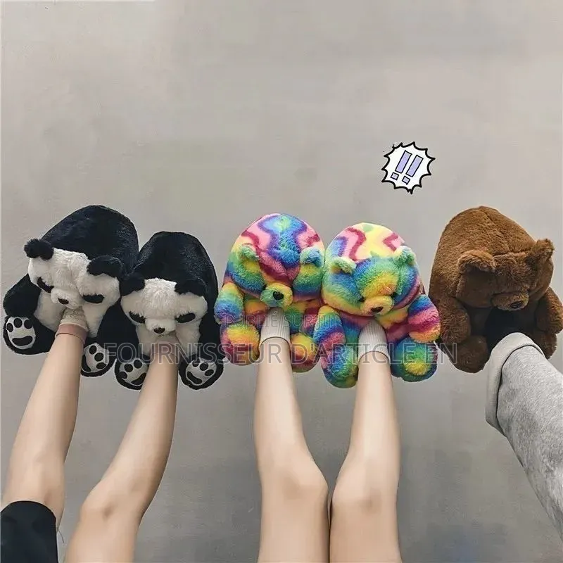 Chaussure Pantoufles Ours en Peluche.