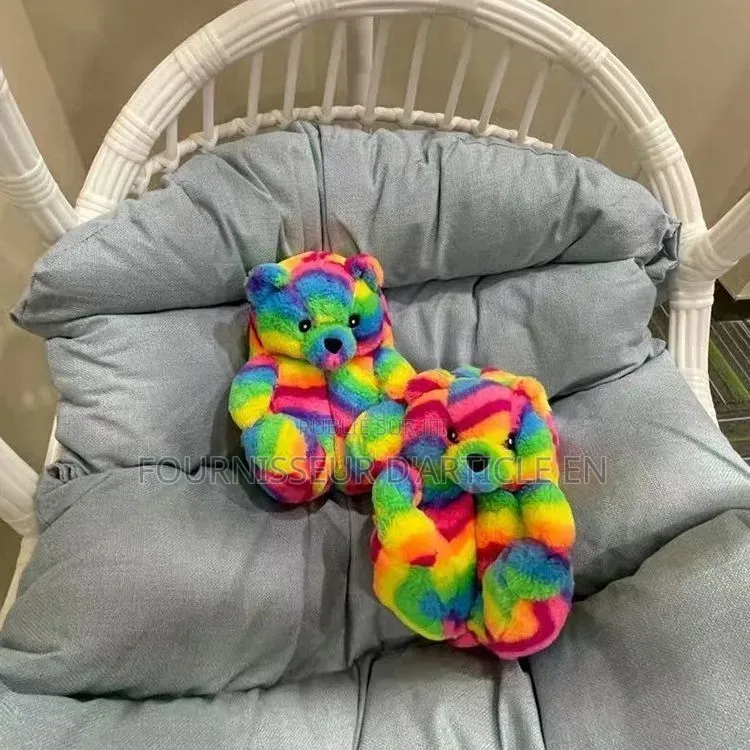 Chaussure Pantoufles Ours en Peluche.