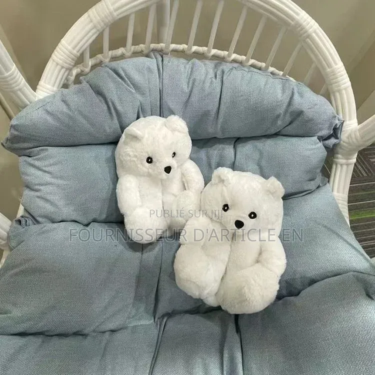 Chaussure Pantoufles Ours en Peluche.