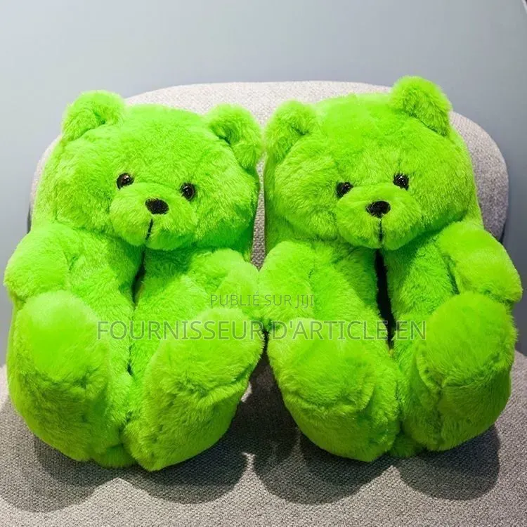Chaussure Pantoufles Ours en Peluche.