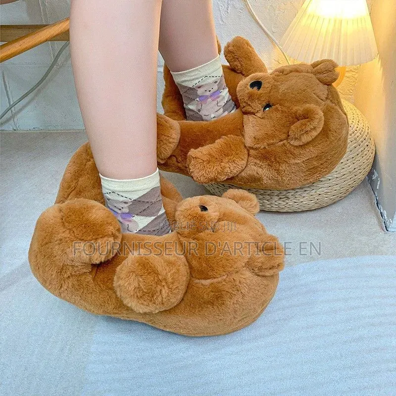 Chaussure Pantoufles Ours en Peluche.